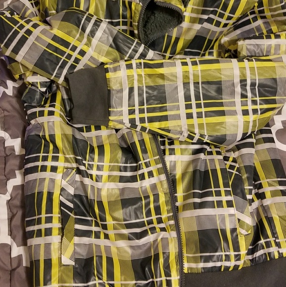 Winter Jacket - Picture 5 of 5